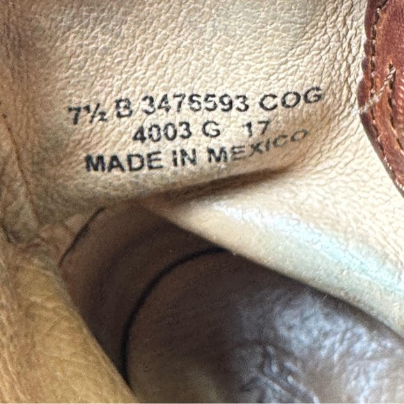 Frye Jackie Button Leather Ankle Boots Size 7.5 - Picture 3 of 16